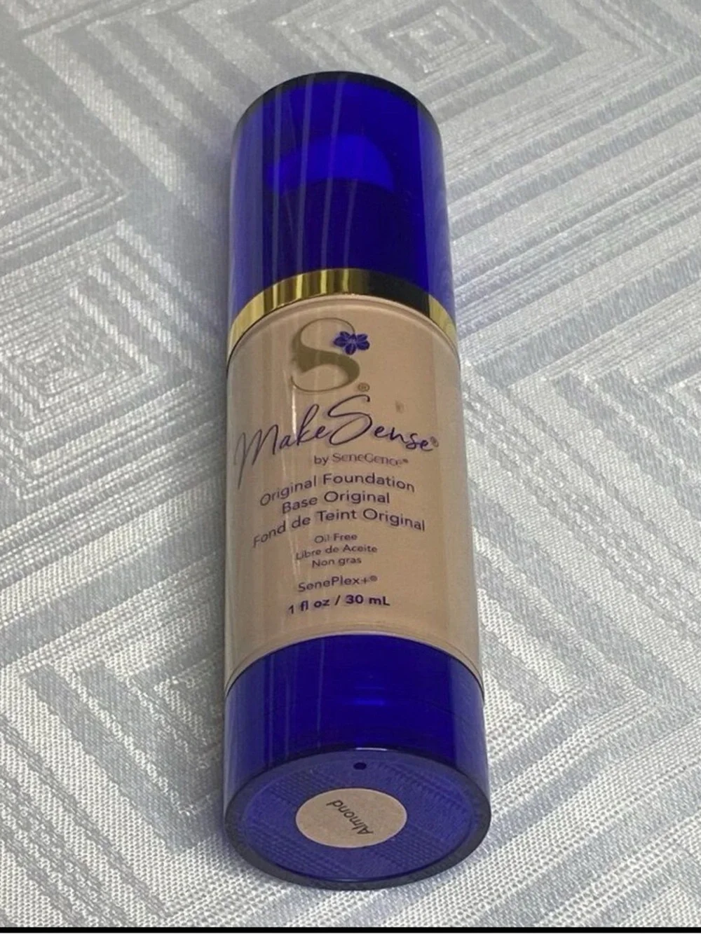SeneGence MakeSense Original Foundation - Almond